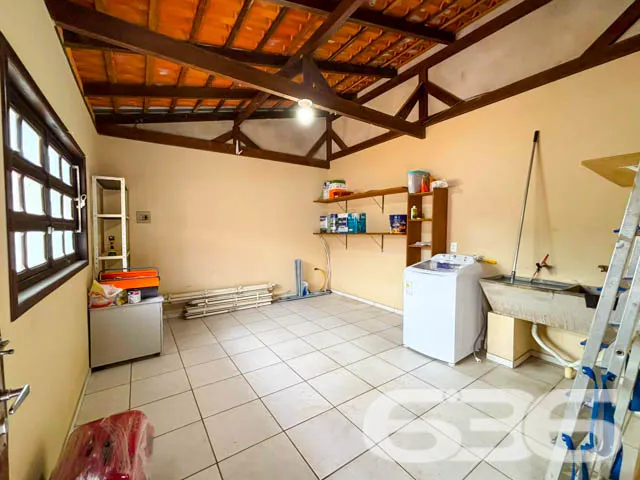 Excelente Casa Térrea no Bairro Iririú, Joinville