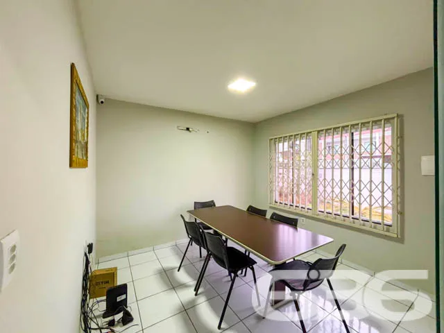 Excelente Casa Térrea no Bairro Iririú, Joinville
