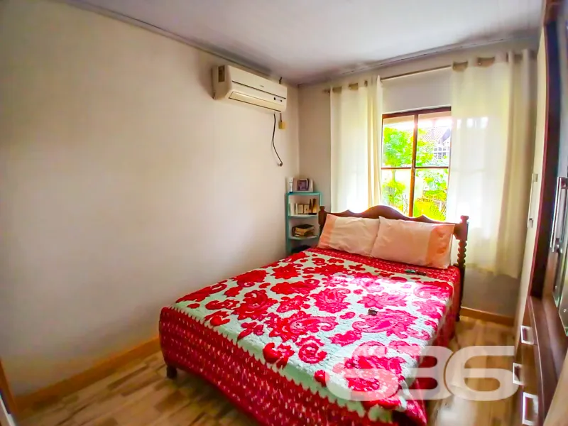 Oportunidade no Bairro Jardim Iririú – Casa térrea