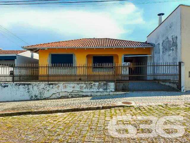 IMĂVEL COM SUĂTE + 5 DORMITĂRIOS NO BAIRRO ITAUM