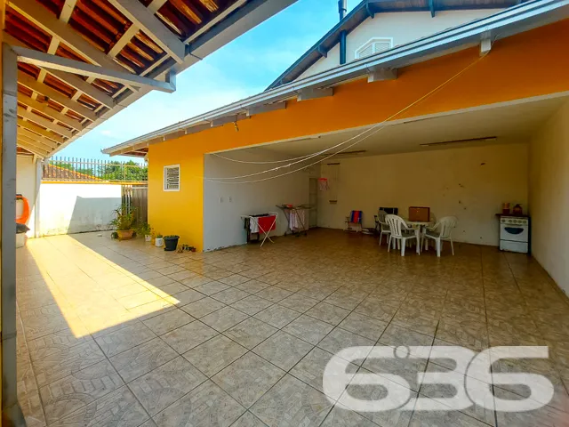 IMĂVEL COM SUĂTE + 5 DORMITĂRIOS NO BAIRRO ITAUM