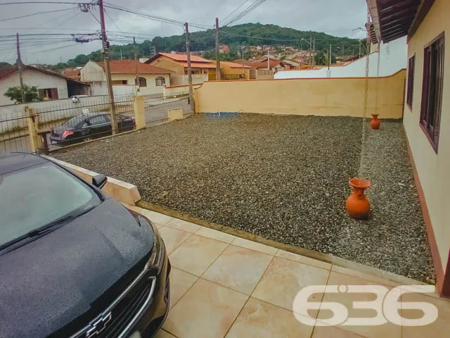 IMĂVEL COM 2 QUARTOS E SUĂTE NO BAIRRO BOEHMERWALD