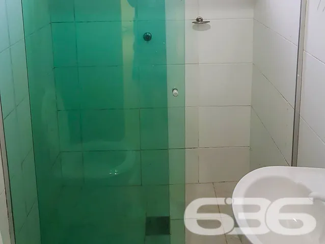 CASA COM 3 QUARTOS NO BAIRRO PARANAGUAMIRIM - ESTU
