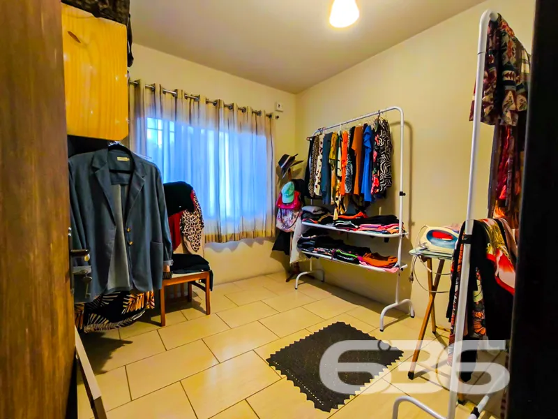 Casa térrea no Petrópolis | Ampla, arejada e com e