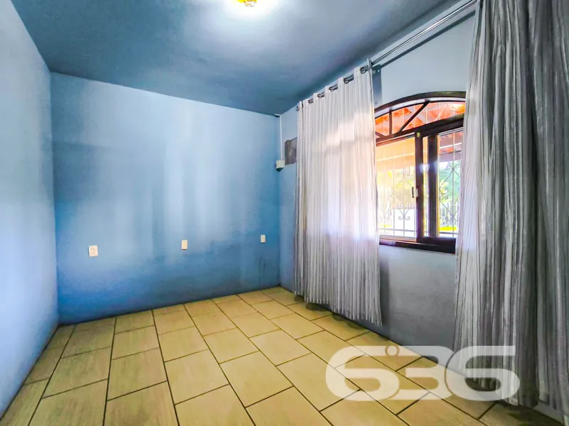 Casa térrea no Petrópolis | Ampla, arejada e com e