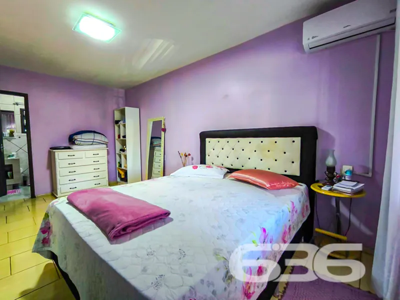 Casa térrea no Petrópolis | Ampla, arejada e com e
