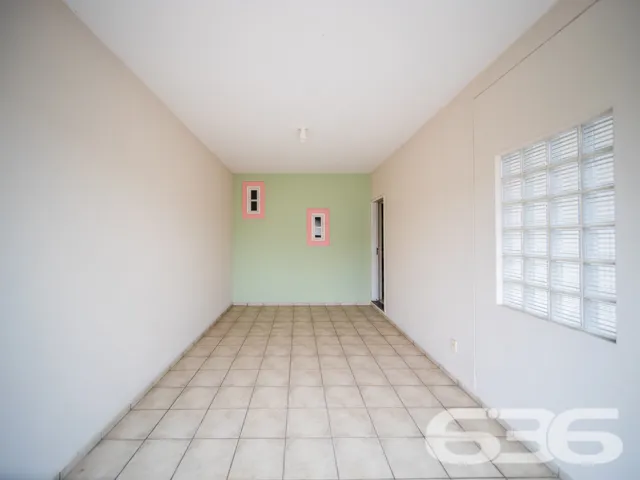 CASA COM 3 QUARTOS, NO BAIRRO SANTO ANTÔNIO, EM JO