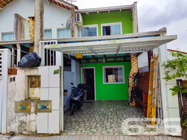 SOBRADO COM 2 QUARTOS NO BAIRRO JARDIM IRIRIÚ EM J