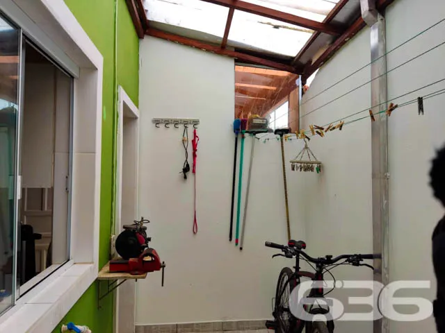 SOBRADO COM 2 QUARTOS NO BAIRRO JARDIM IRIRIÚ EM J