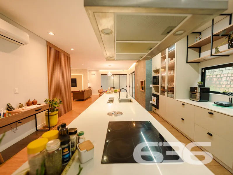 Conheça esta residência diferenciada, onde o luxo 