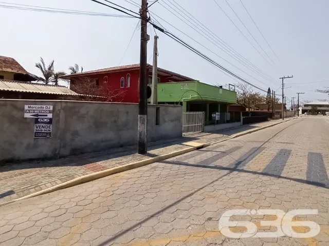 IMÓVEL ÚNICO EM BALNEÁRIO BARRA DO SUL: OPORTUNIDA