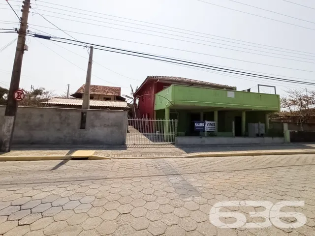 IMÓVEL ÚNICO EM BALNEÁRIO BARRA DO SUL: OPORTUNIDA