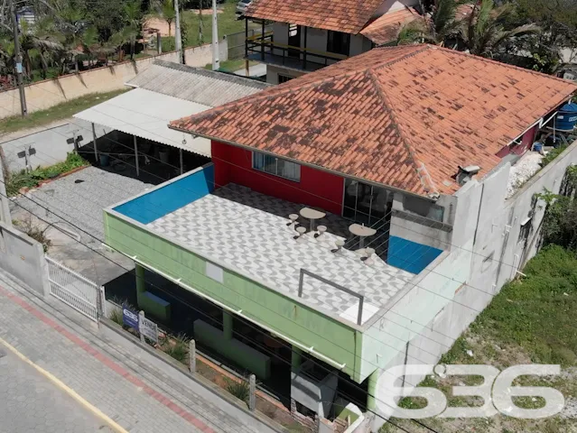 IMÓVEL ÚNICO EM BALNEÁRIO BARRA DO SUL: OPORTUNIDA