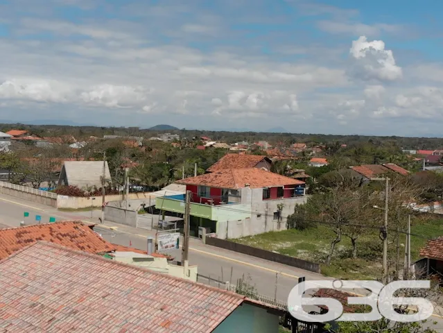 IMÓVEL ÚNICO EM BALNEÁRIO BARRA DO SUL: OPORTUNIDA