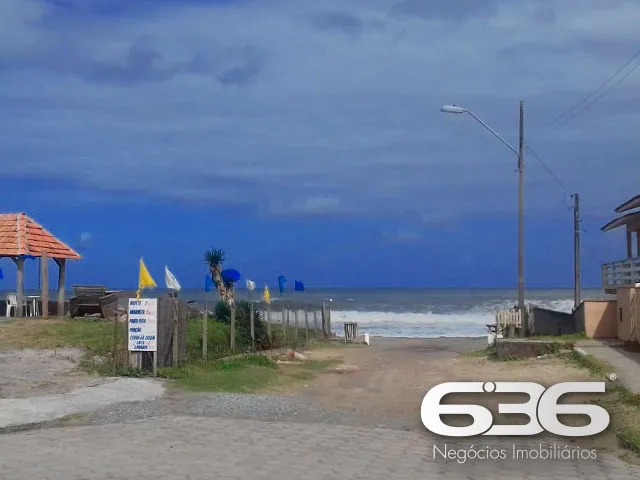 IMÓVEL ÚNICO EM BALNEÁRIO BARRA DO SUL: OPORTUNIDA