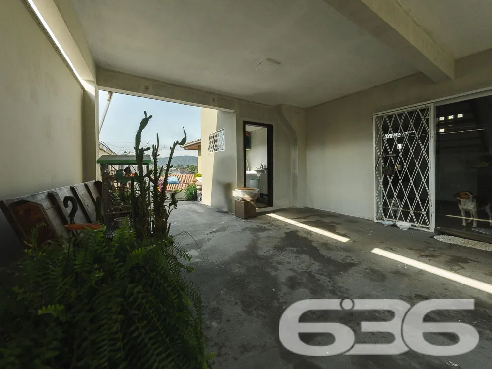 Sobrado Ă Venda em Joinville, SC â Bairro Santa Ca