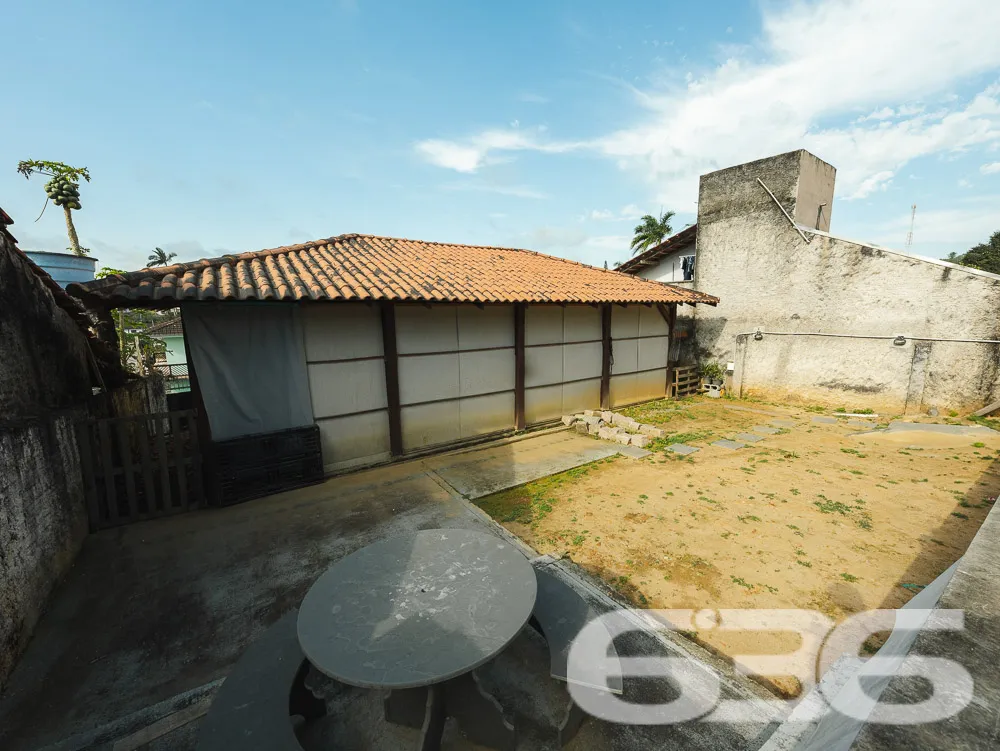 Sobrado Ă Venda em Joinville, SC â Bairro Santa Ca