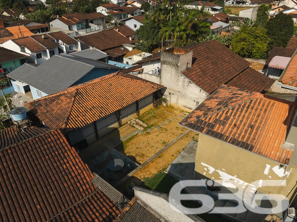 Sobrado Ă Venda em Joinville, SC â Bairro Santa Ca