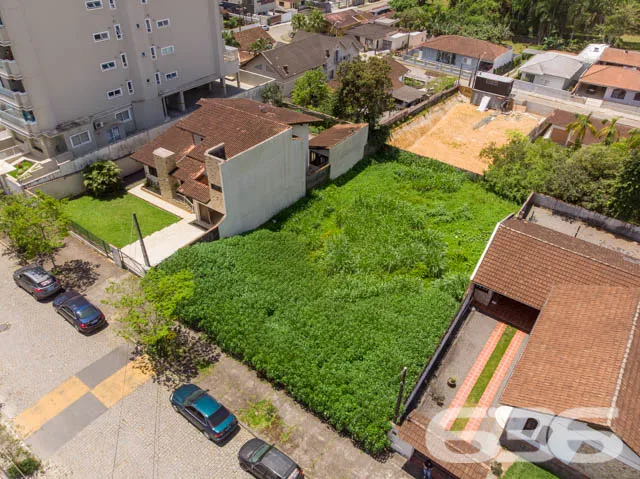 INVISTA NESTA AMPLA OPORTUNIDADE NO BAIRRO GLÓRIA!