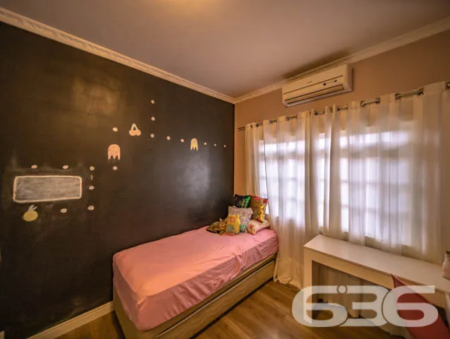 SOBRADO COMERCIAL E RESIDENCIAL COM 8 QUARTOSNO BA
