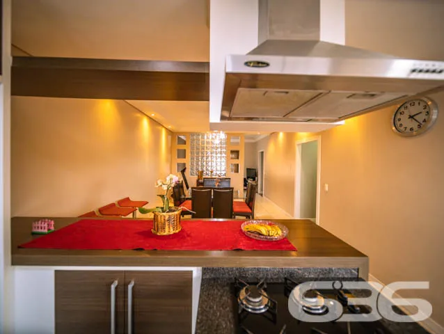SOBRADO COMERCIAL E RESIDENCIAL COM 8 QUARTOSNO BA