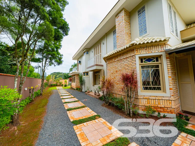 Seu novo lar no Glória, Joinville/SC, aguarda por 