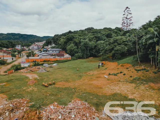 OPORTUNIDADE DE TERRENO À VENDA, NO BAIRRO PARQUE
