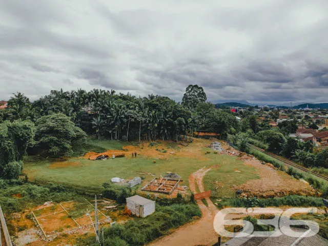 OPORTUNIDADE DE TERRENO À VENDA, NO BAIRRO PARQUE