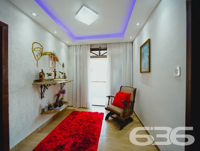 ÓTIMO IMÓVEL COM SUÍTE + 3 QUARTOS NO BAIRRO FÁTIM