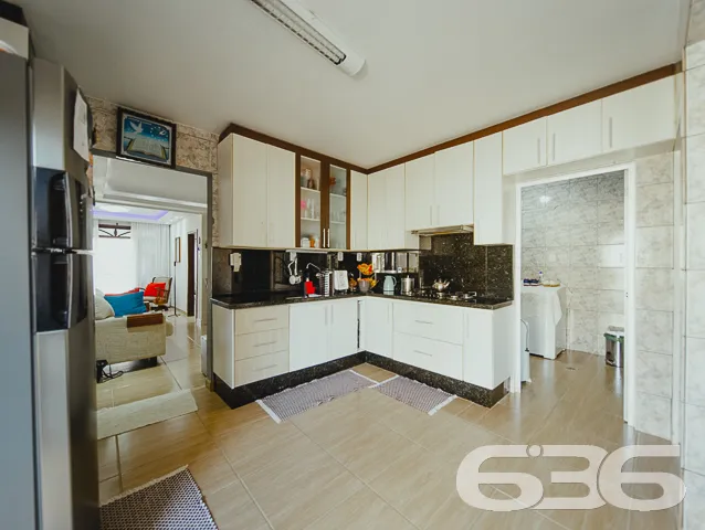 ÓTIMO IMÓVEL COM SUÍTE + 3 QUARTOS NO BAIRRO FÁTIM