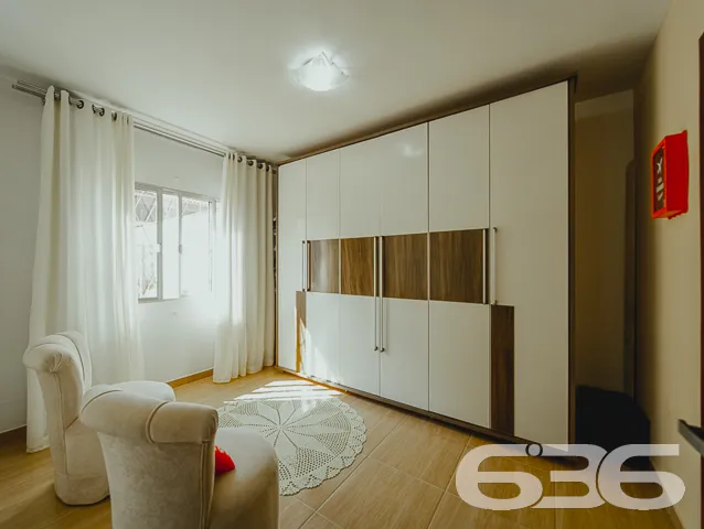 ÓTIMO IMÓVEL COM SUÍTE + 3 QUARTOS NO BAIRRO FÁTIM