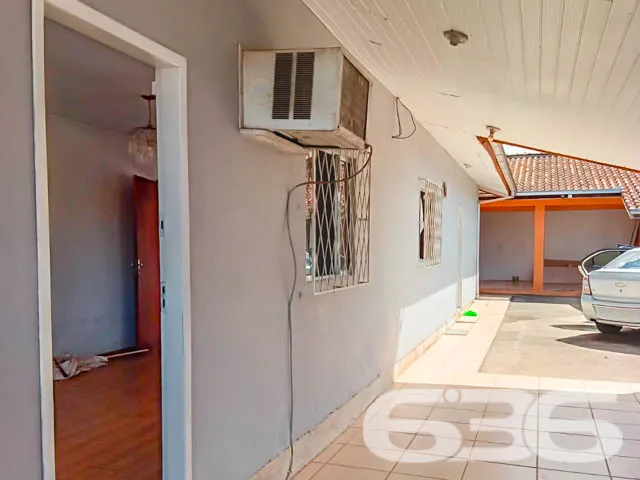 CASA COM SUĂTE + 2 QUARTOS NO BAIRRO JOĂO COSTA
E