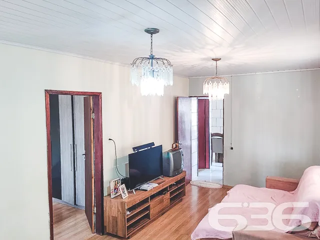 CASA COM SUĂTE + 2 QUARTOS NO BAIRRO JOĂO COSTA
E