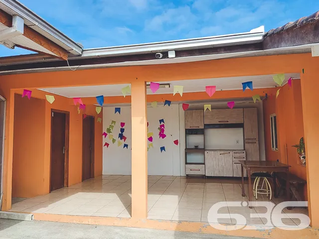 CASA COM SUĂTE + 2 QUARTOS NO BAIRRO JOĂO COSTA
E