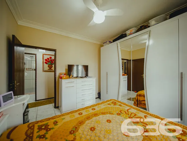 IMÓVEL COM SUÍTE + 2 QUARTOS NO BAIRRO SAGUAÇU

Es