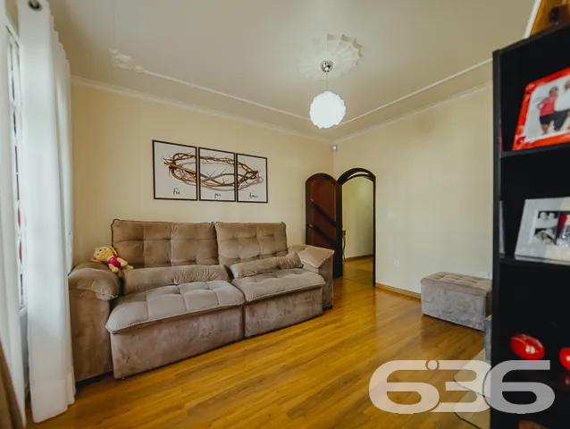 ÓTIMO IMÓVEL COM SUÍTE + 2 QUARTOS NO BAIRRO JARDI