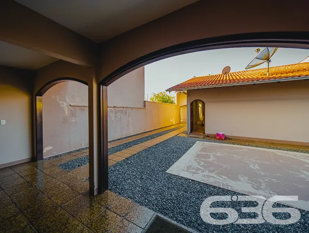 ÓTIMO IMÓVEL COM SUÍTE + 2 QUARTOS NO BAIRRO JARDI