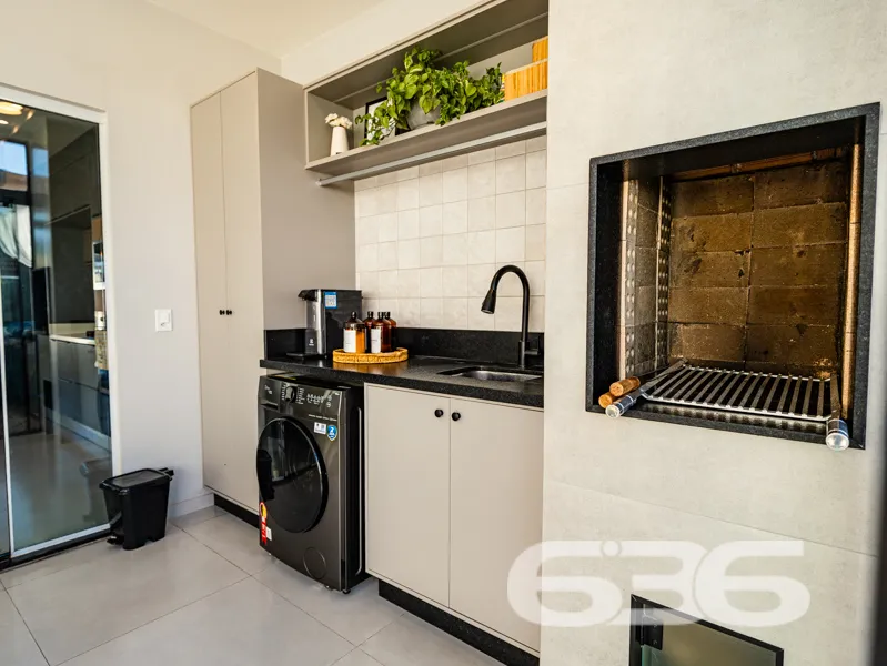 Casa Térrea Geminada Mobiliada à Venda em Balneári