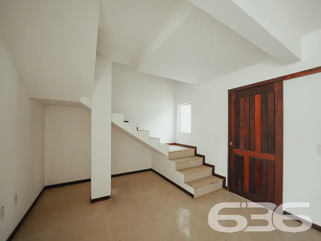 CASA COM SUĂTE + 2 QUARTOS NO BAIRRO ITAUM
Este Ă©