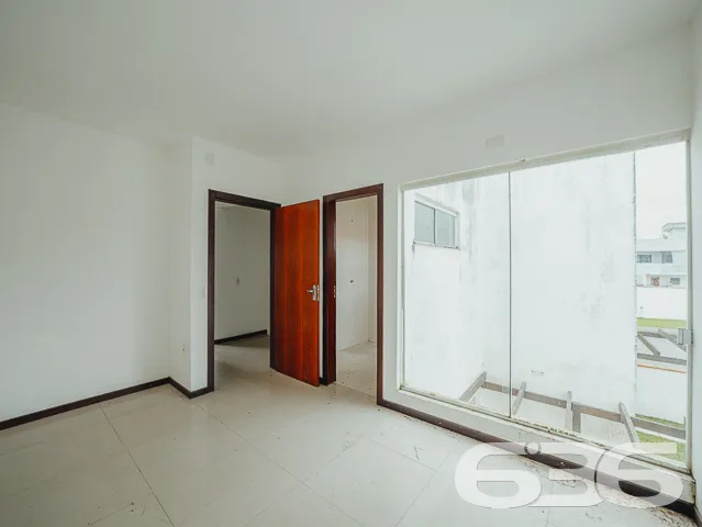 CASA COM SUĂTE + 2 QUARTOS NO BAIRRO ITAUM
Este Ă©