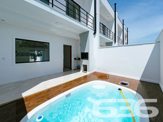 GEMINADO COM SUÍTE + 2 QUARTOS NO BAIRRO COSTEIRA 
