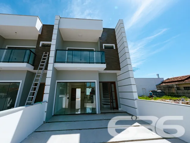 GEMINADO COM SUÍTE + 2 QUARTOS NO BAIRRO COSTEIRA 