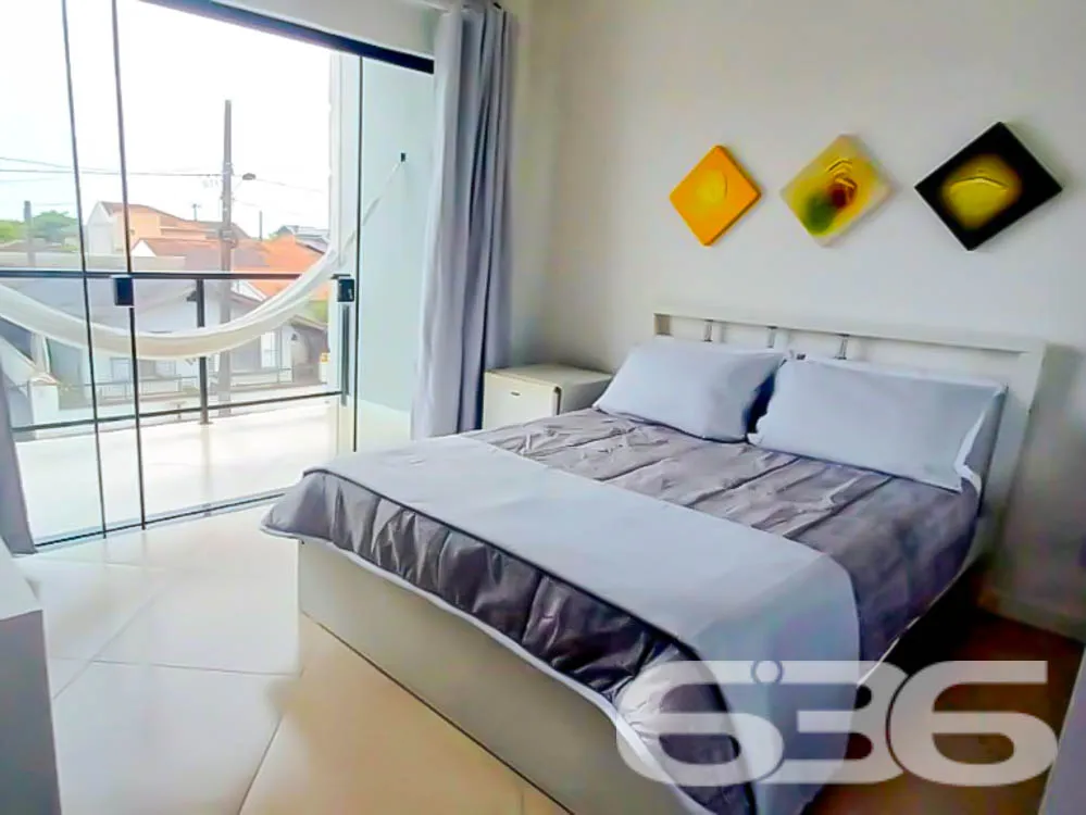 GEMINADO COM SUÍTE + 2 QUARTOS NO BAIRRO COSTEIRA 