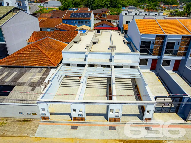 GEMINADO COM SUĂTE + QUARTO NO BAIRRO JOĂO COSTA