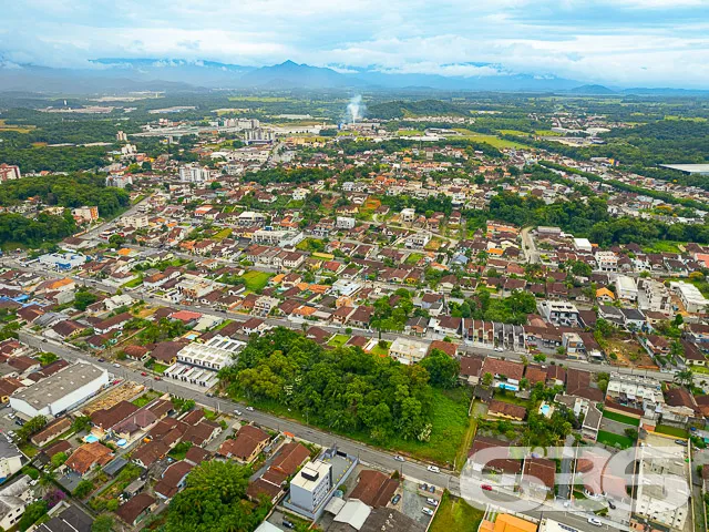 OPORTUNIDADE DE TERRENO NO BAIRRO BOM RETIRO
Este