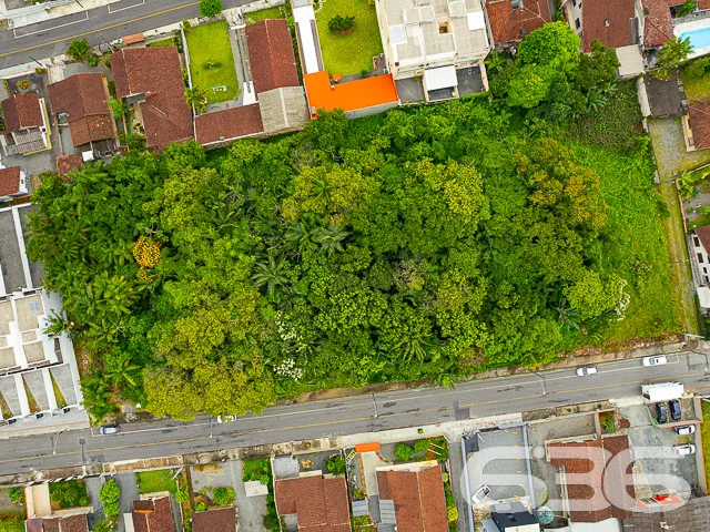 OPORTUNIDADE DE TERRENO NO BAIRRO BOM RETIRO
Este