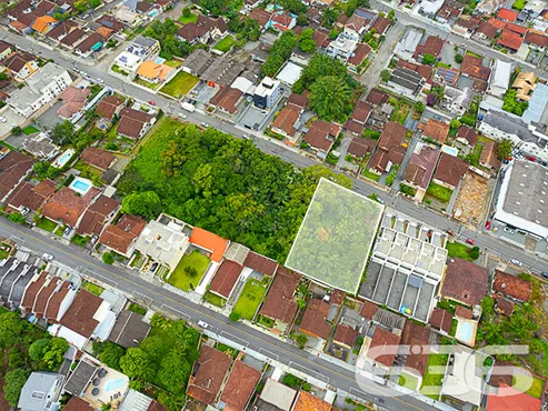 OPORTUNIDADE DE TERRENO NO BAIRRO BOM RETIRO
Este