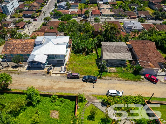 TERRENO À VENDA NO BAIRRO NOVA BRASÍLIA

Essa é um