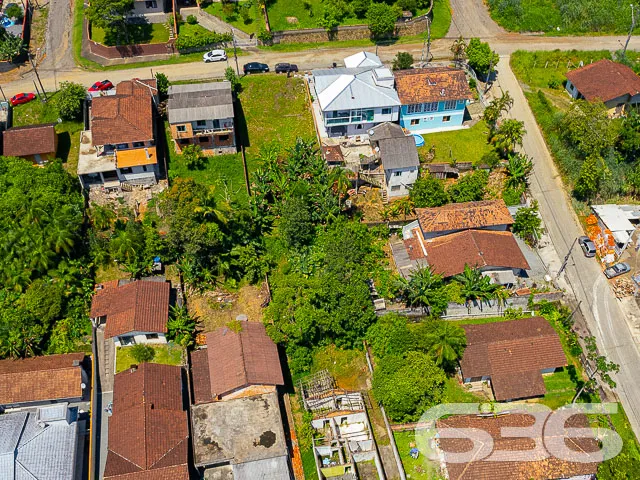 TERRENO À VENDA NO BAIRRO NOVA BRASÍLIA

Essa é um