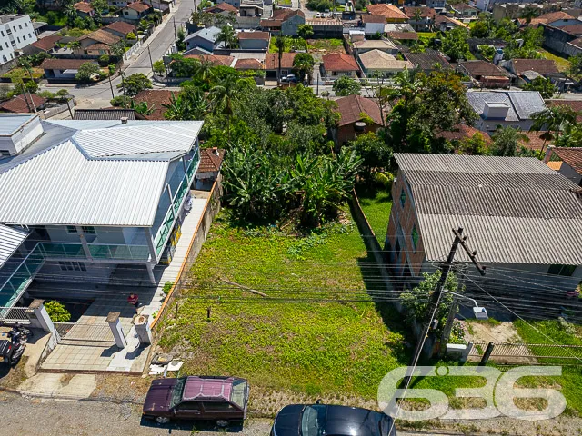 TERRENO À VENDA NO BAIRRO NOVA BRASÍLIA

Essa é um
